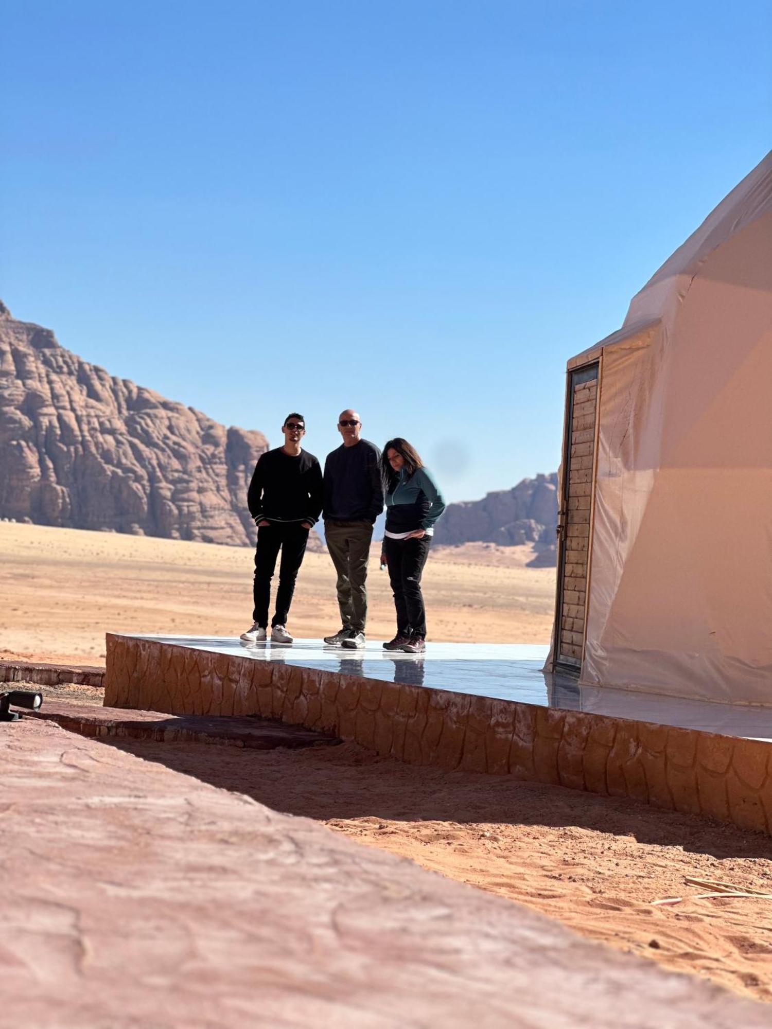 Rum Victoria Luxury Camp Wadi Rum Eksteriør bilde
