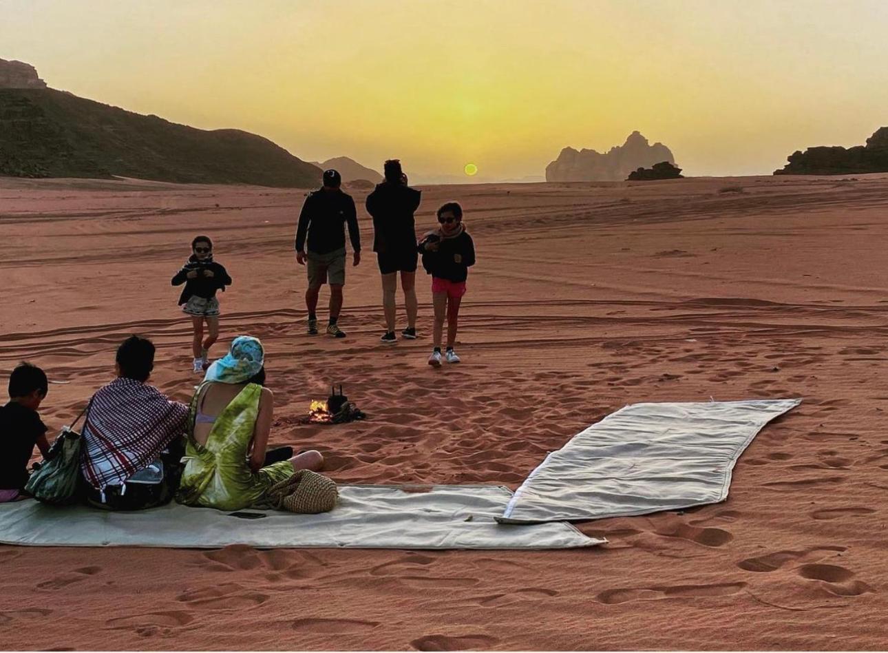 Rum Victoria Luxury Camp Wadi Rum Eksteriør bilde