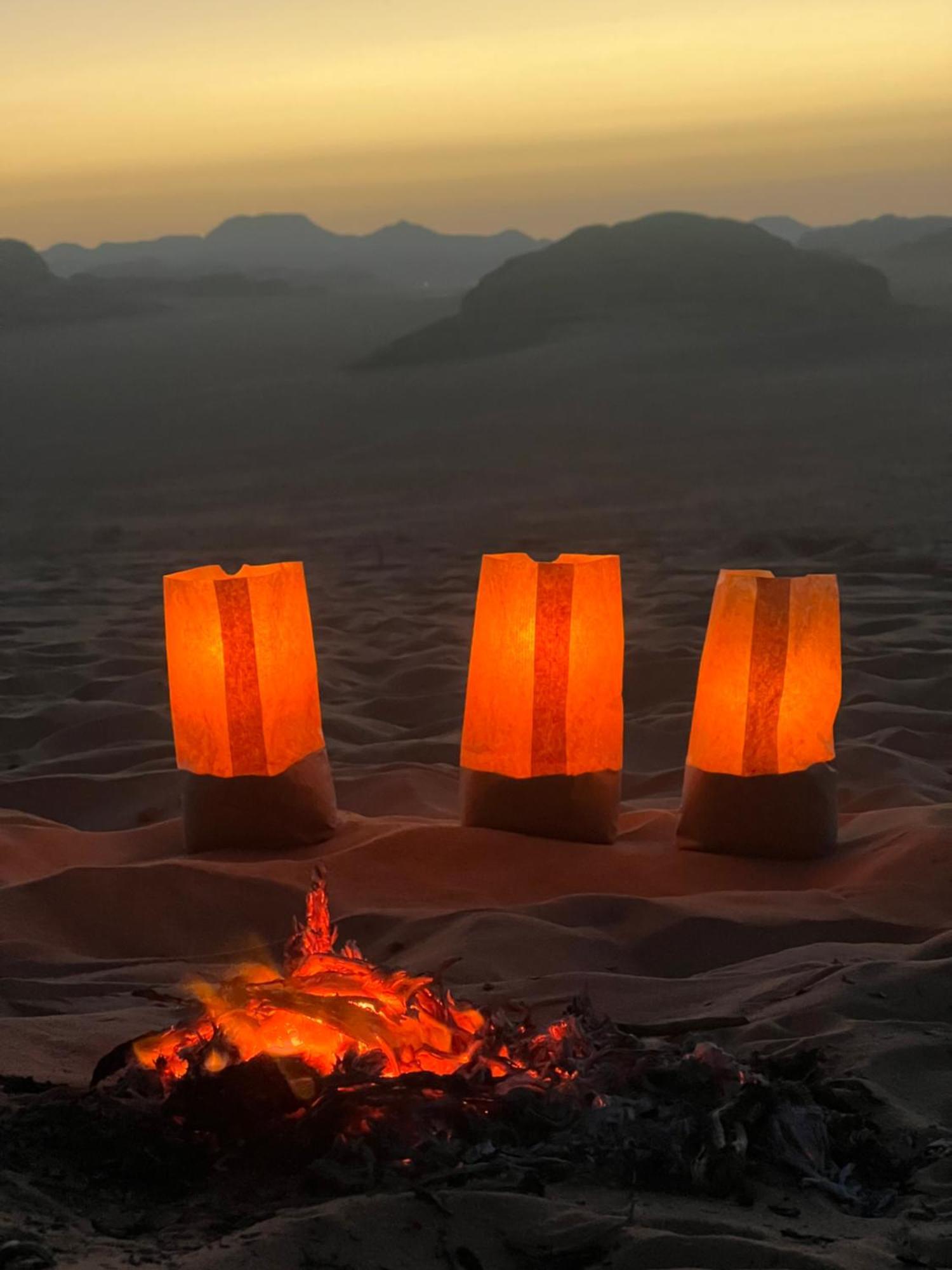 Rum Victoria Luxury Camp Wadi Rum Eksteriør bilde