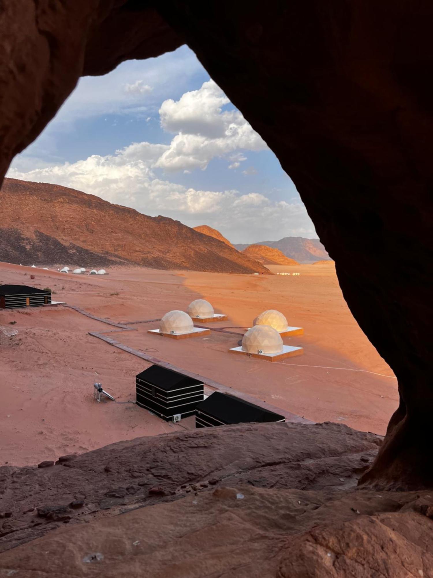 Rum Victoria Luxury Camp Wadi Rum Eksteriør bilde