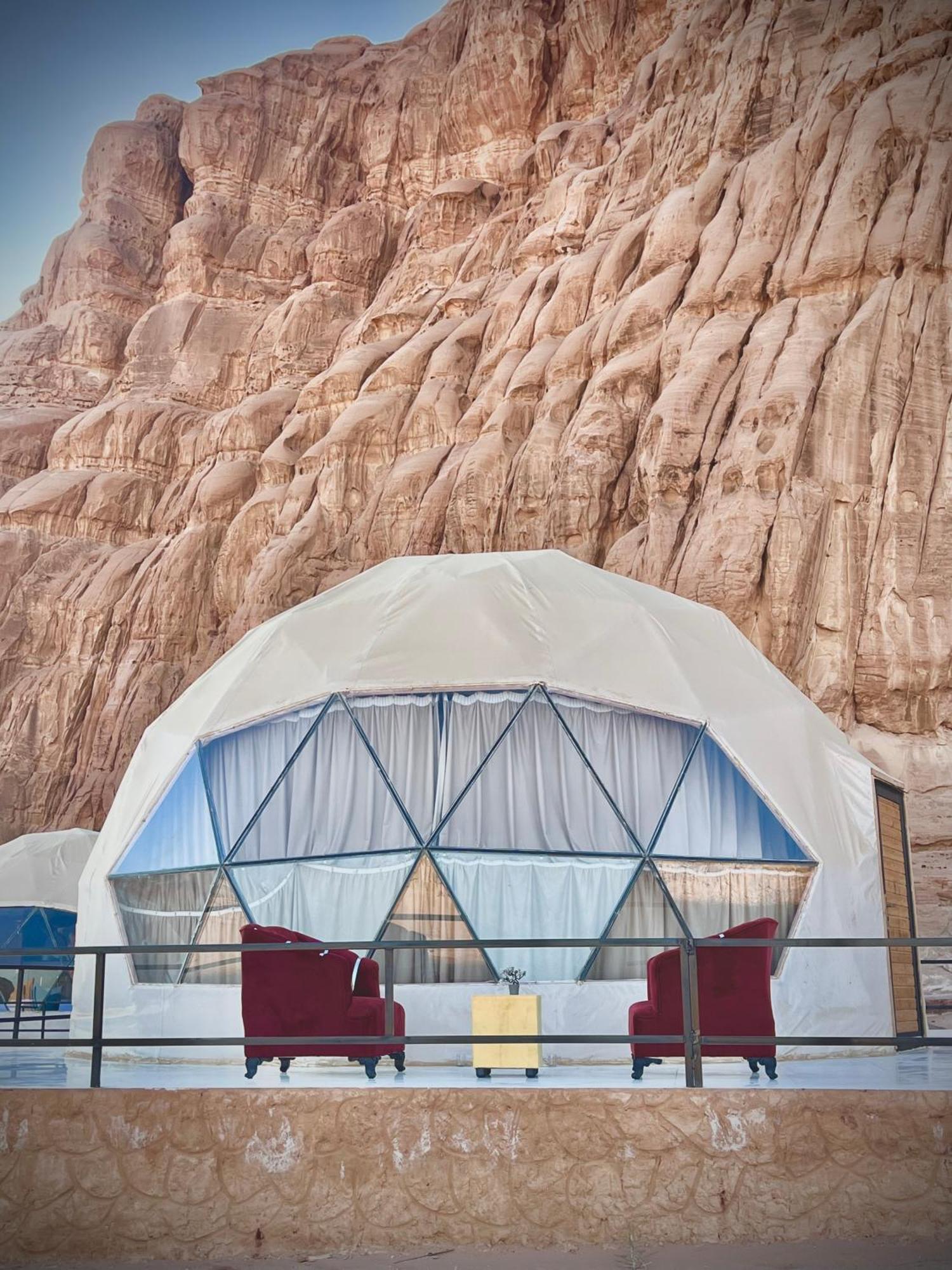 Rum Victoria Luxury Camp Wadi Rum Eksteriør bilde