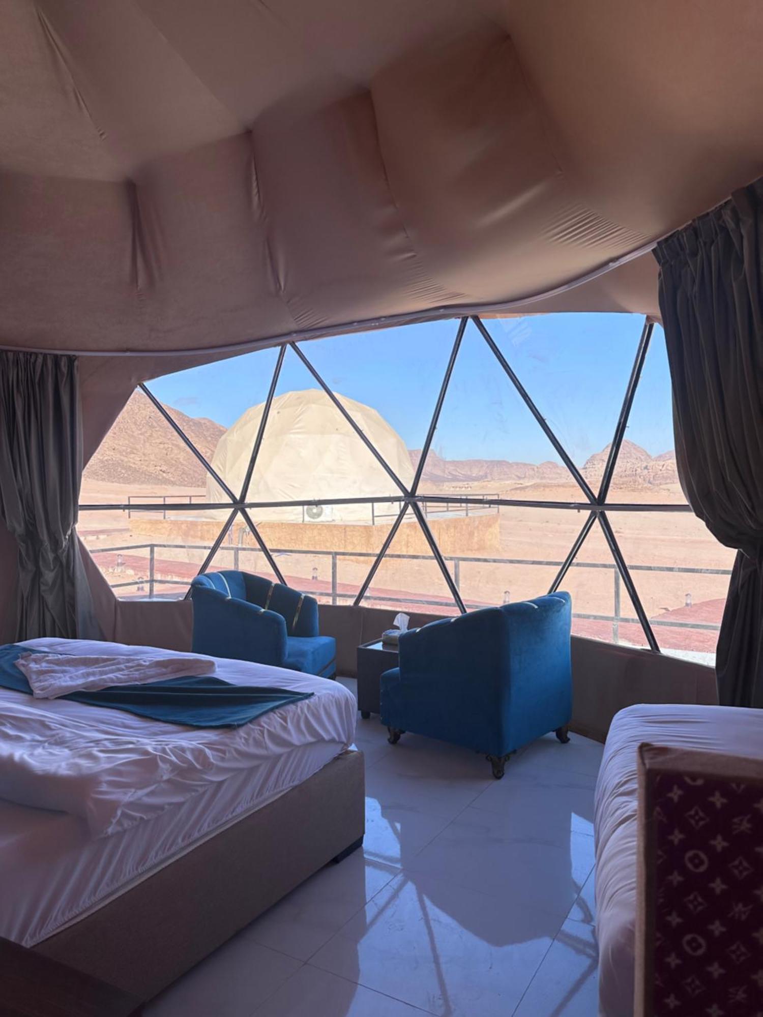 Rum Victoria Luxury Camp Wadi Rum Eksteriør bilde