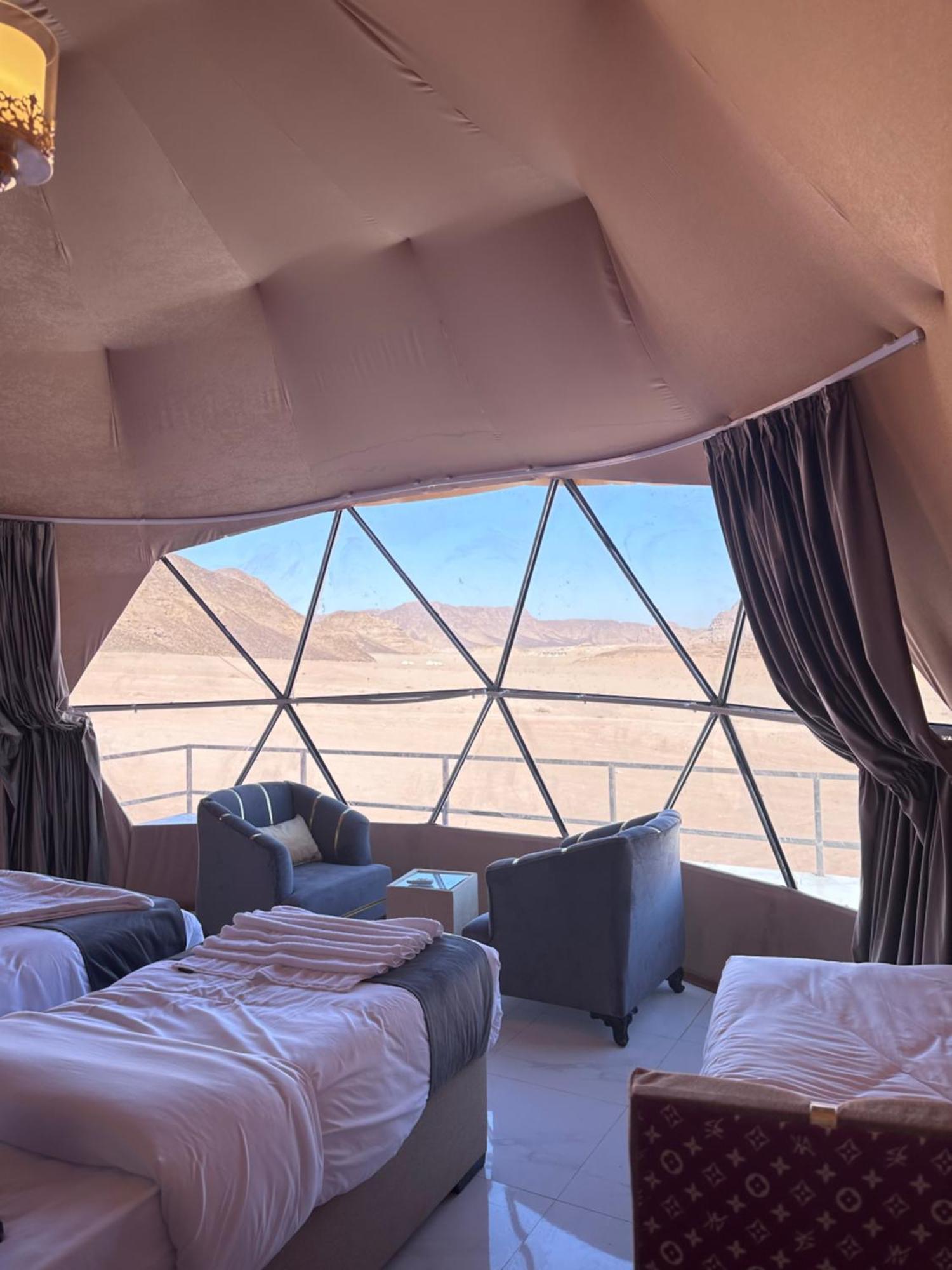 Rum Victoria Luxury Camp Wadi Rum Eksteriør bilde