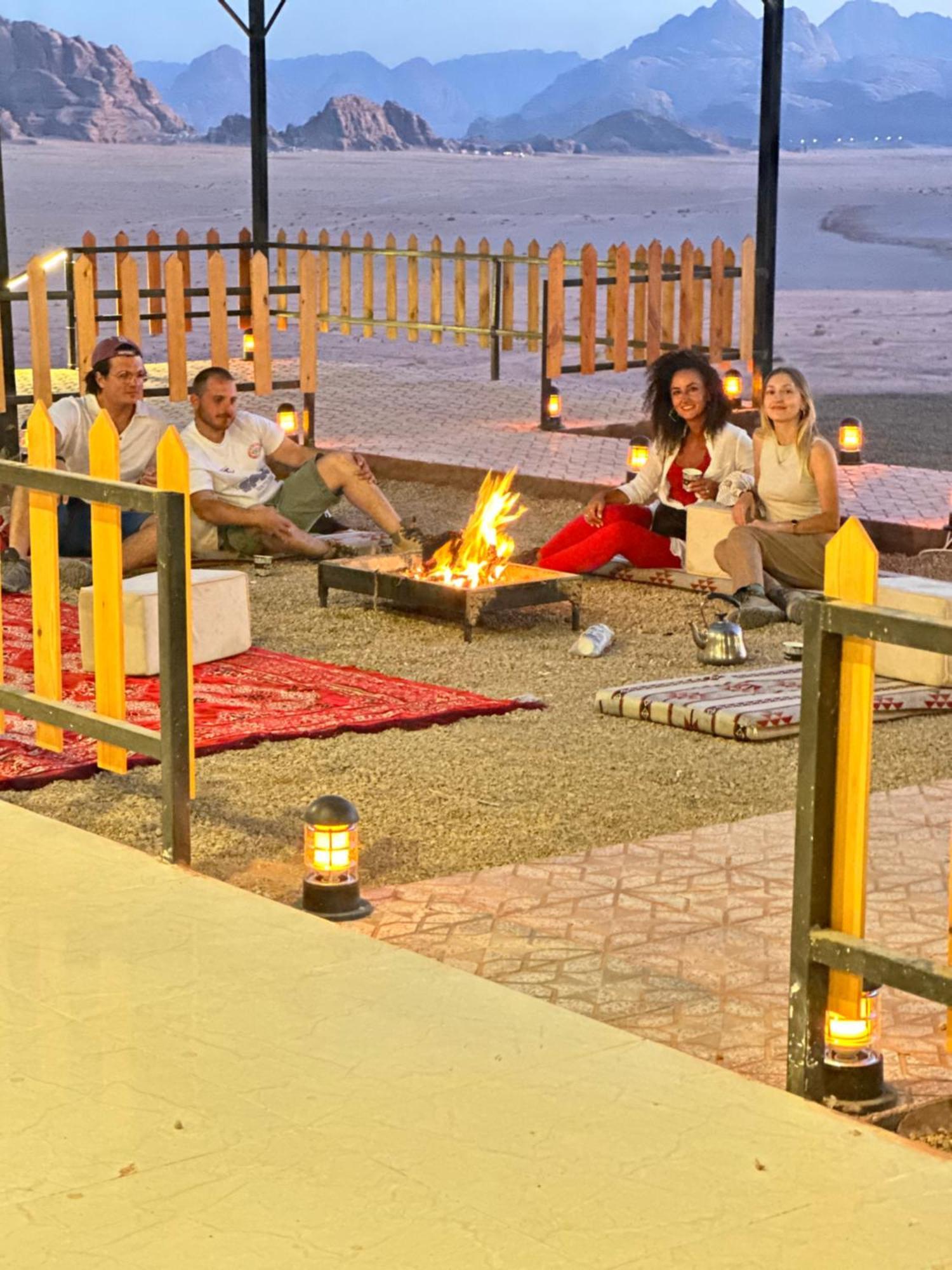 Rum Victoria Luxury Camp Wadi Rum Eksteriør bilde
