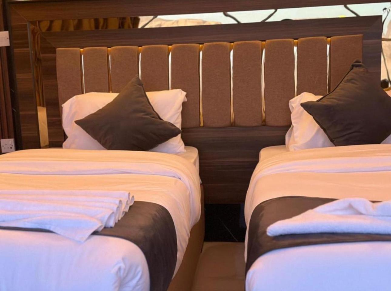 Rum Victoria Luxury Camp Wadi Rum Eksteriør bilde
