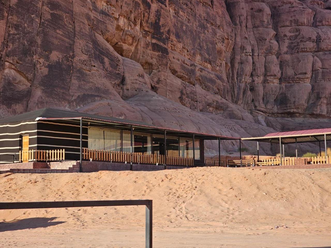 Rum Victoria Luxury Camp Wadi Rum Eksteriør bilde