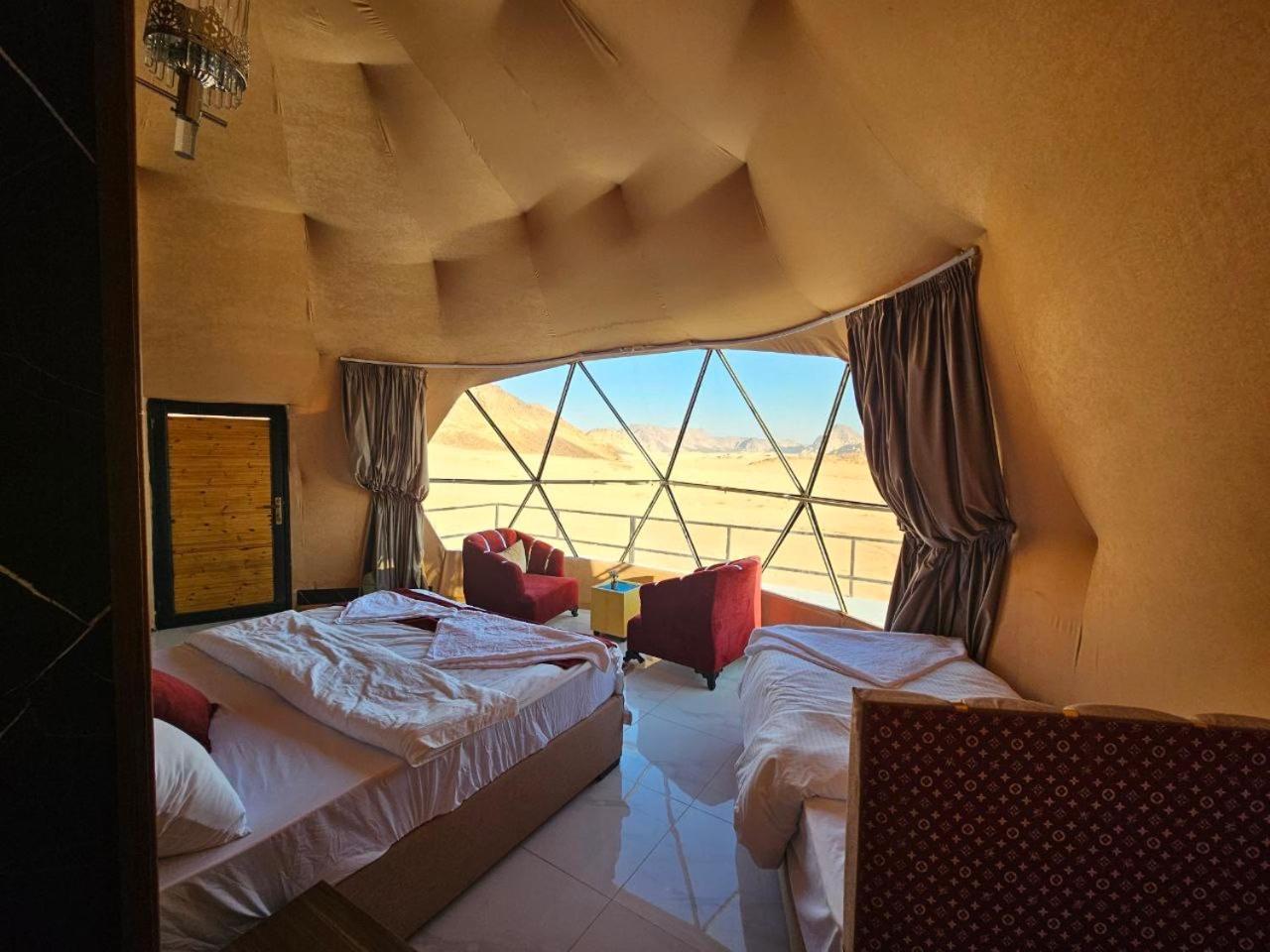 Rum Victoria Luxury Camp Wadi Rum Eksteriør bilde