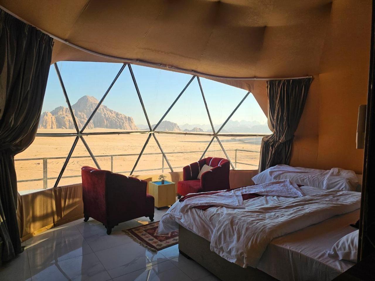 Rum Victoria Luxury Camp Wadi Rum Eksteriør bilde