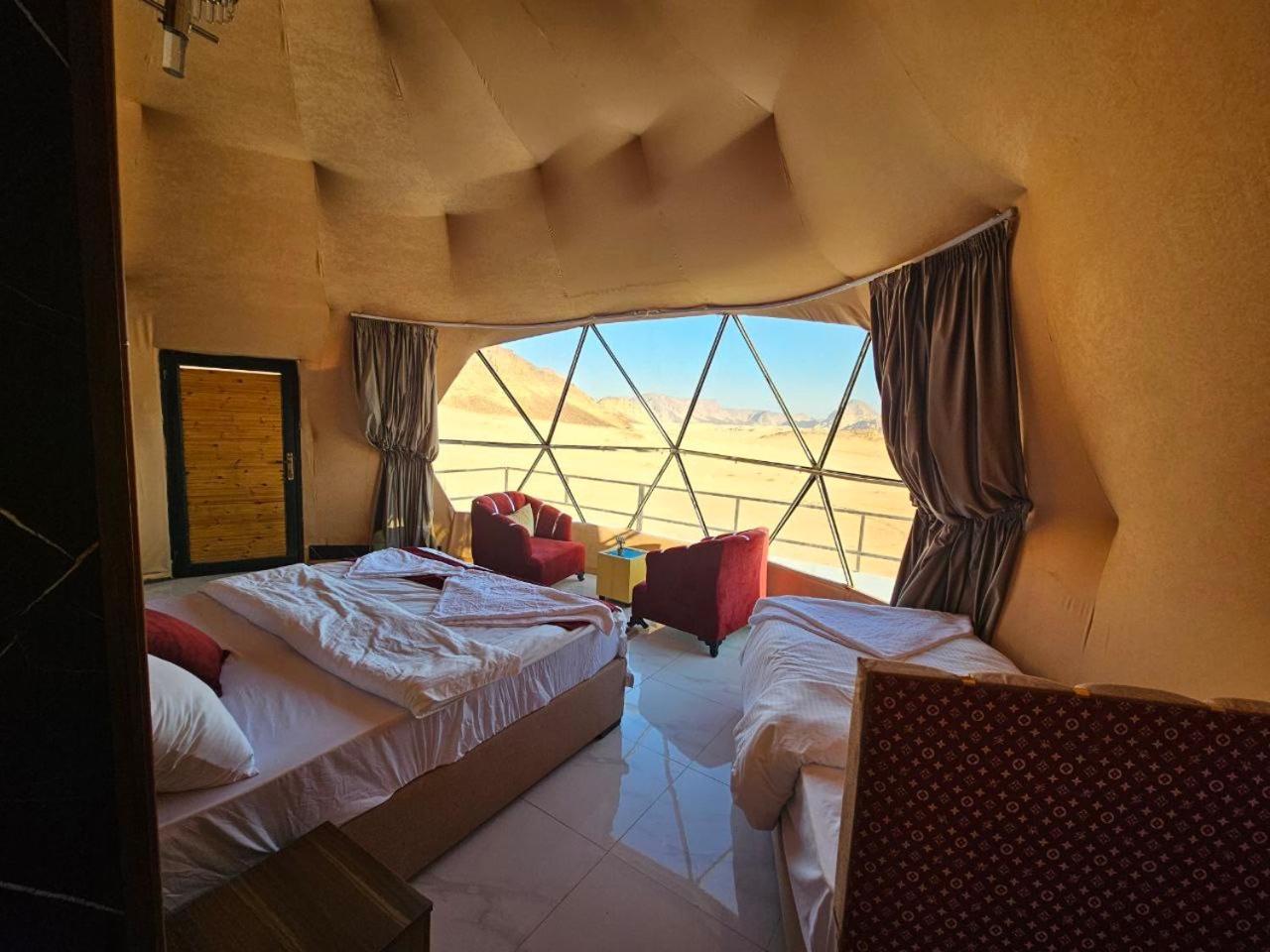 Rum Victoria Luxury Camp Wadi Rum Eksteriør bilde