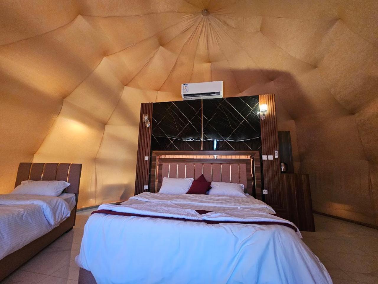Rum Victoria Luxury Camp Wadi Rum Eksteriør bilde