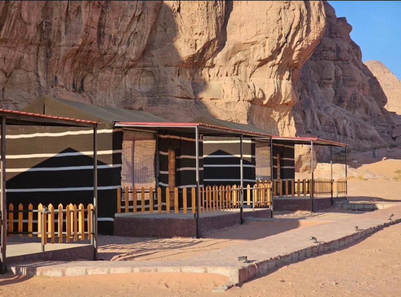 Rum Victoria Luxury Camp Wadi Rum Eksteriør bilde